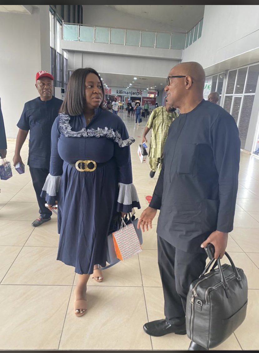 Mzwayne007's tweet photo. My family and carrying Peter Obi on their head🤝my cousin with the next President of Nigeria 😍 https://t.co/JMFglepJwN