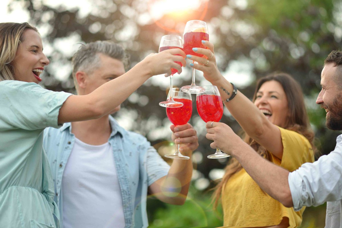 London On The Inside (@londontheinside) on Twitter photo Spritz slushies, boozy gelato, tacos and DJ’s are all on the menu for the <a href="/doppelganger_ap/">Doppelgänger Aperitivo</a> ‘Spritz Fest’ party at <a href="/doghousedistill/">Doghouse Distillery</a> in Battersea this Saturday! 🍹💥 ow.ly/VTbY50JtjIr Spritz slushies, boozy gelato, tacos and DJ’s are all on the menu for the <a href="/doppelganger_ap/">Doppelgänger Aperitivo</a> ‘Spritz Fest’ party at <a href="/doghousedistill/">Doghouse Distillery</a> in Battersea this Saturday! 🍹💥 ow.ly/VTbY50JtjIr