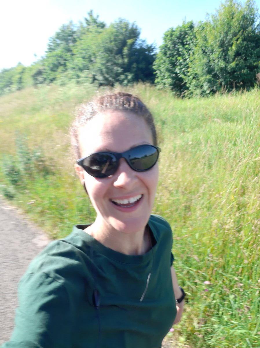 Beth Wright tweet media