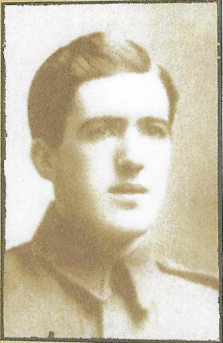 Every soldier brought something with them from home, whether a token from family, community, or faith. These had to be small, something to fit in a pocket, a bag, or around their neck. Items like this were symbols of why they fought...
rnfldrmuseum.ca/faith-carried-…