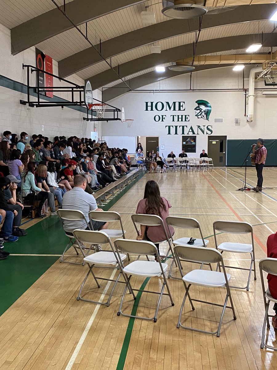 Recording artist <a href="/donaldamero/">Don Amero</a> visited Transcona Collegiate this morning to perform his hits and give his inspirational message about his life as an Indigenous person and his career path in which he followed his musical dreams. <a href="/RETSDschools/">River East Transcona School Division</a>