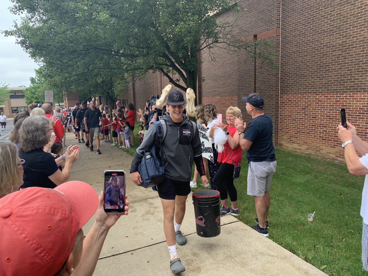 Warwick School District tweet media