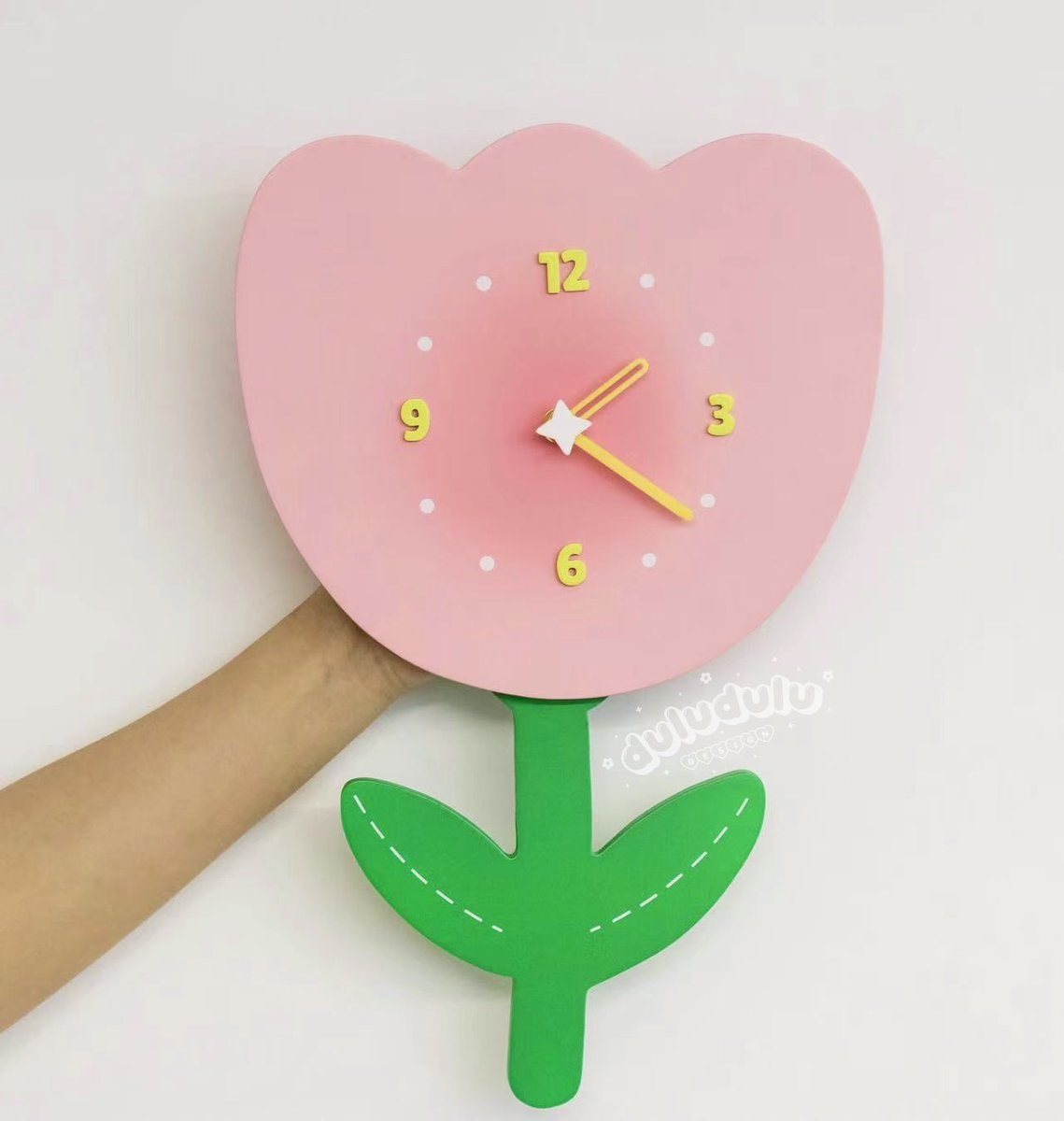 duluduludesign's tweet photo. Tulip Clock🌷 Final sample is here😭✨ I LOVE IT SO MUCH https://t.co/F0Q1F3hJlJ