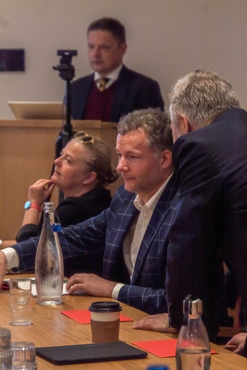 Beyond ‘Balance of Power’ - Diplomacy for Freedom of Religion and Belief
🗓 Wed, 22 June
⏰ 11.30am - 13.30pm (Polish Time)
📍HMC, Oxford (in person or online)
With <a href="/AlderdiceLord/">John, Lord Alderdice</a> and Prof Jacek Czaputowicz, former Min of Foreign Affairs.
Register at: tinyurl.com/twowings3