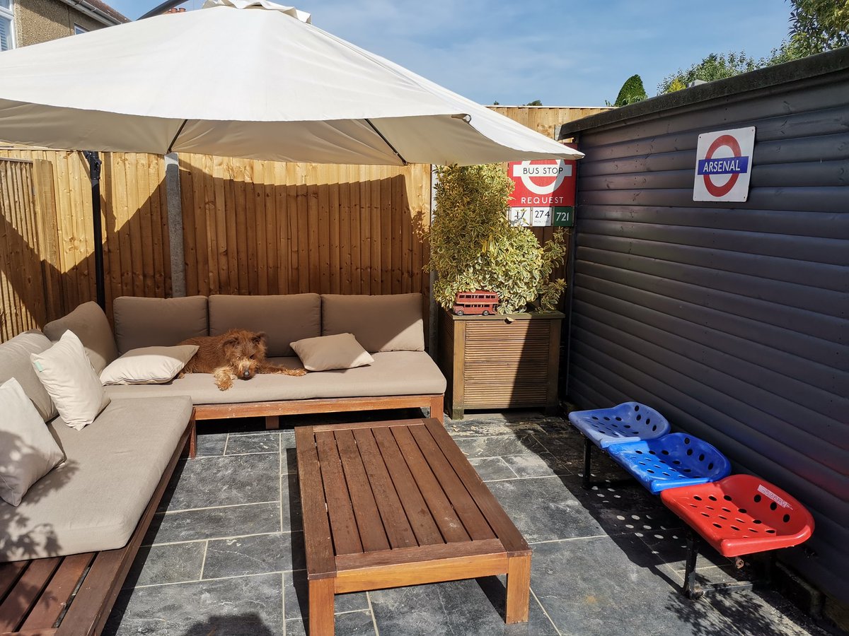 More treats please hooman.