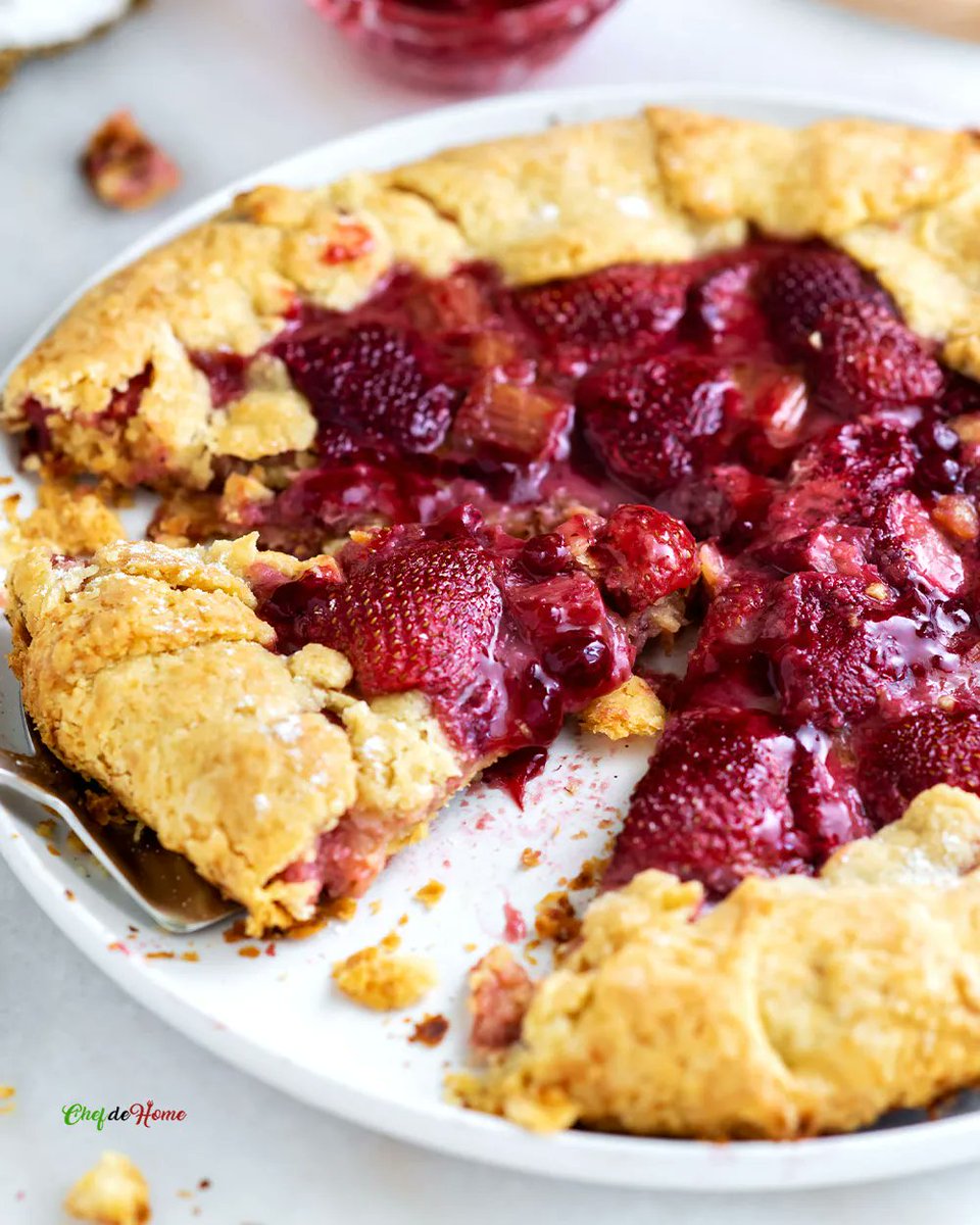 Savita Chefdehome on Twitter "👉Strawberry Rhubarb Galette 🔗https//bit