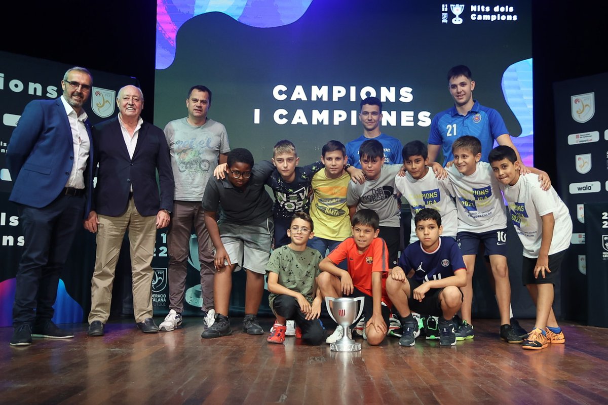 🥰 Vilanova del Camí ha acollit la #NitCampions de l'Anoia 2022

👏 Felicitats a tots i a totes!!

🔗 Més detalls a fcf.cat/noticia/nit-de…

📸 Fotos a fcf.cat/media/album/ni…

#futbolcat #futfem #futsal #futbolbase