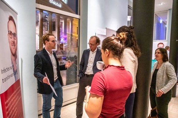 Op 27 september vindt de 22e editie van de Isala Wetenschapsavond plaats. Onderzoekers pitchen aldaar hun onderzoek. Gastspreker dit jaar is Bert Wienen associate lector Jeugd aan Hogeschool Windesheim. Zie👇isala.nl/academie/acade…