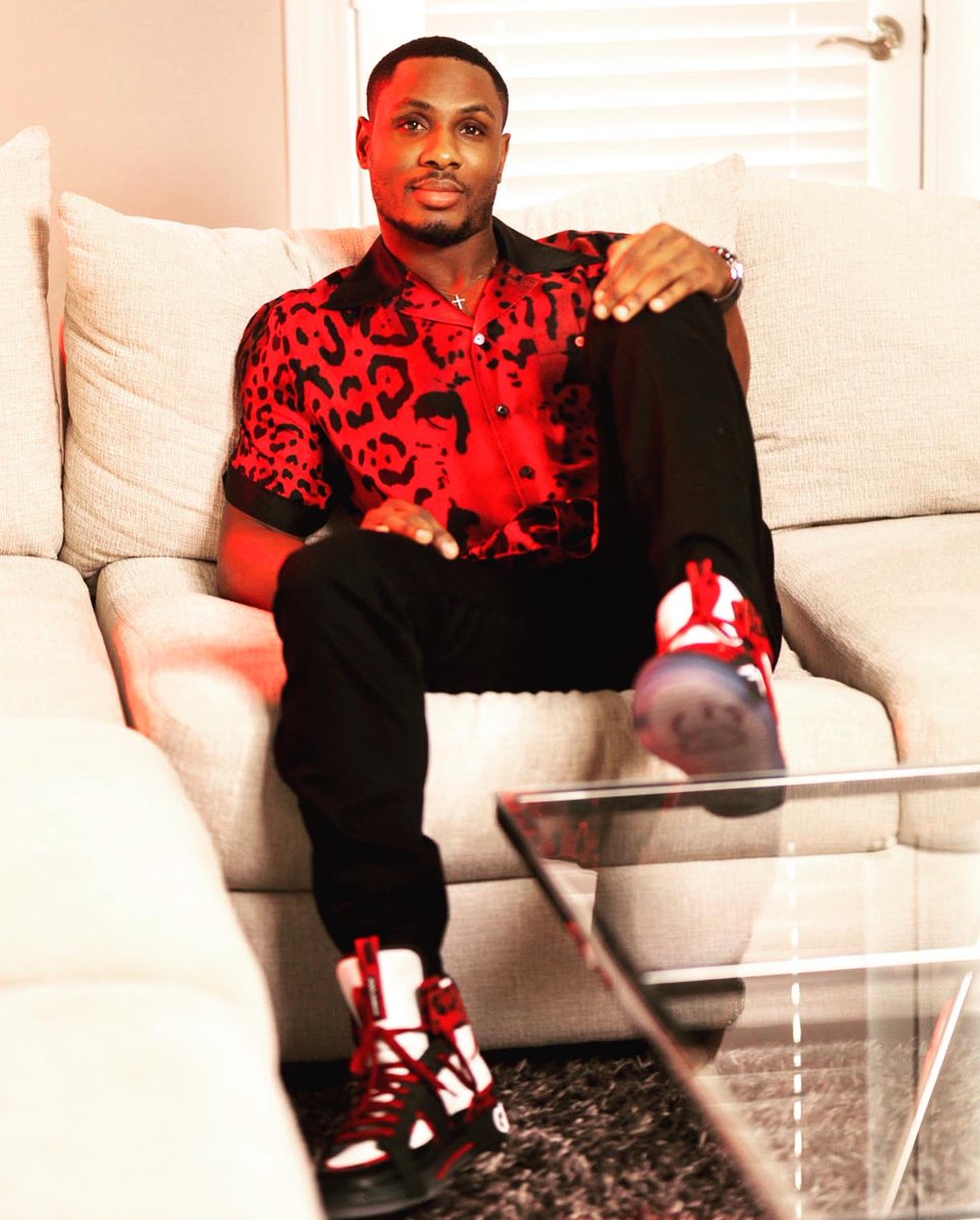 EveafriqueNews's tweet photo. Happy Birthday to Odion Jude Ighalo ๐๐๐
Eveafrique Community celebrate you always โค๏ธ
#birthday #SpicyModel #birthdayboy #birthdayshoutout #eveafriquenews #odionighalo #portharcourt #Newspapersinportharcourt https://t.co/lCVw5vCY6c