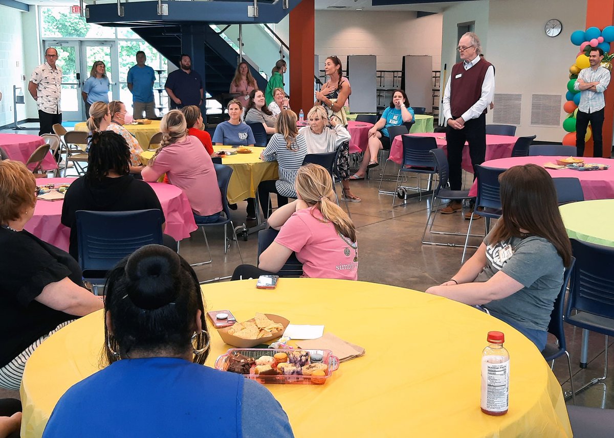 CaldwellGso's tweet photo. Our Board hosted a staff lunch during last week's post-year planning time. Those not returning for 2022-23 in attendance received a framed print of the school painted by William Mangum. The departing staff combined for 169 years of service to Caldwell families. Thank you! https://t.co/ZHTtnktut4