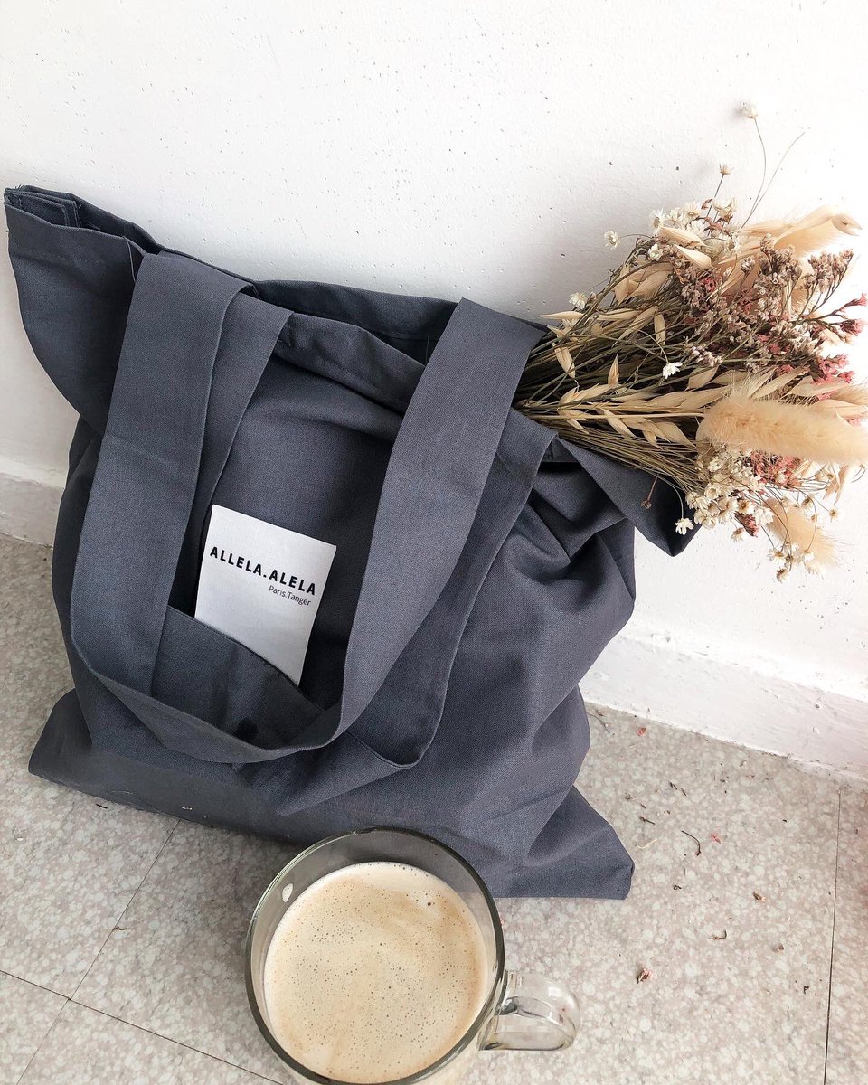 rani__aa92's tweet photo. Mon sac New York est disponible en gris 🐀🦡 #totebag #방탄의_수고는_아미가_알아 #paris #tendance  #mode #brand https://t.co/5GfF3XkPLc