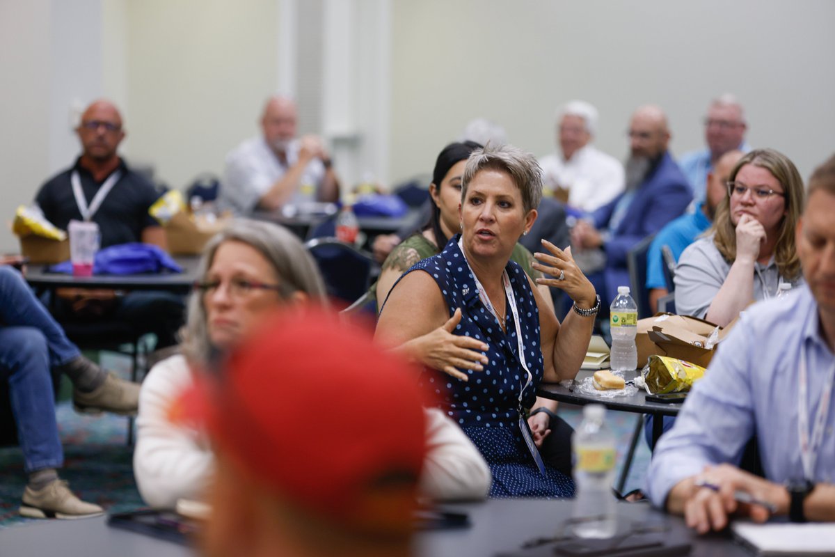 esxweb's tweet photo. Some photos from our NEW Executive Leadership Workshops on Tuesday! #ESX2022 #SecurityConnected https://t.co/MWFVg7M8dg