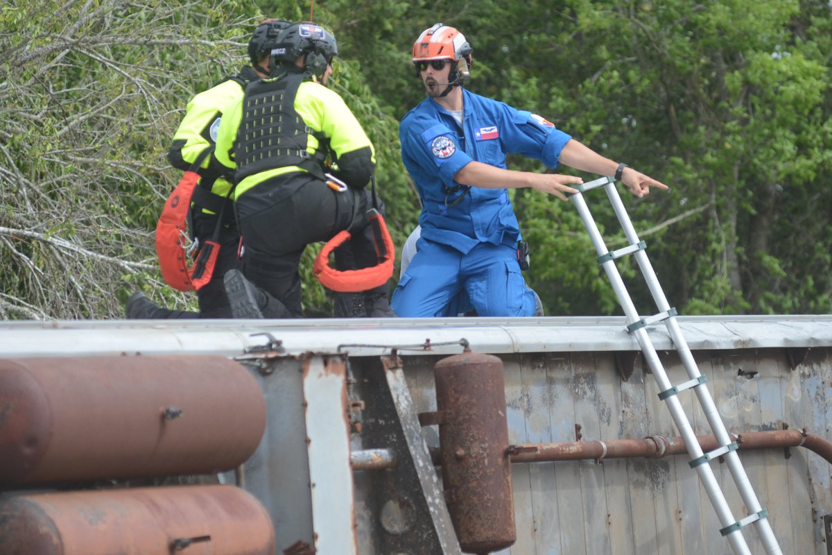 txtf1's tweet photo. Today TX-TF1 &amp; 15 rescue partners completed the 2022 SAREX training exercises. There were 16 manned &amp; 5 un-manned aircraft systems responsible for the rescue of 104 victim volunteers &amp; 3 animals. Thank you to the residents in B/CS &amp; surrounding areas for their support &amp; patience. https://t.co/DGVe24PXiU