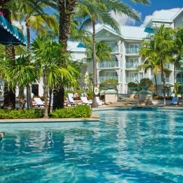 caymanmarathon's tweet photo. Our island is OPEN AGAIN &amp; we cannot wait to have visitors join us at the start line on Sunday. 4th Dec!

We are also thrilled to have the awesome @westincayman as our Official Hotel!

Visit here to book your stay to #RunCayman - https://t.co/nj686snXnk

#DestinationRun #Marathon https://t.co/sZ1eD9YjYv