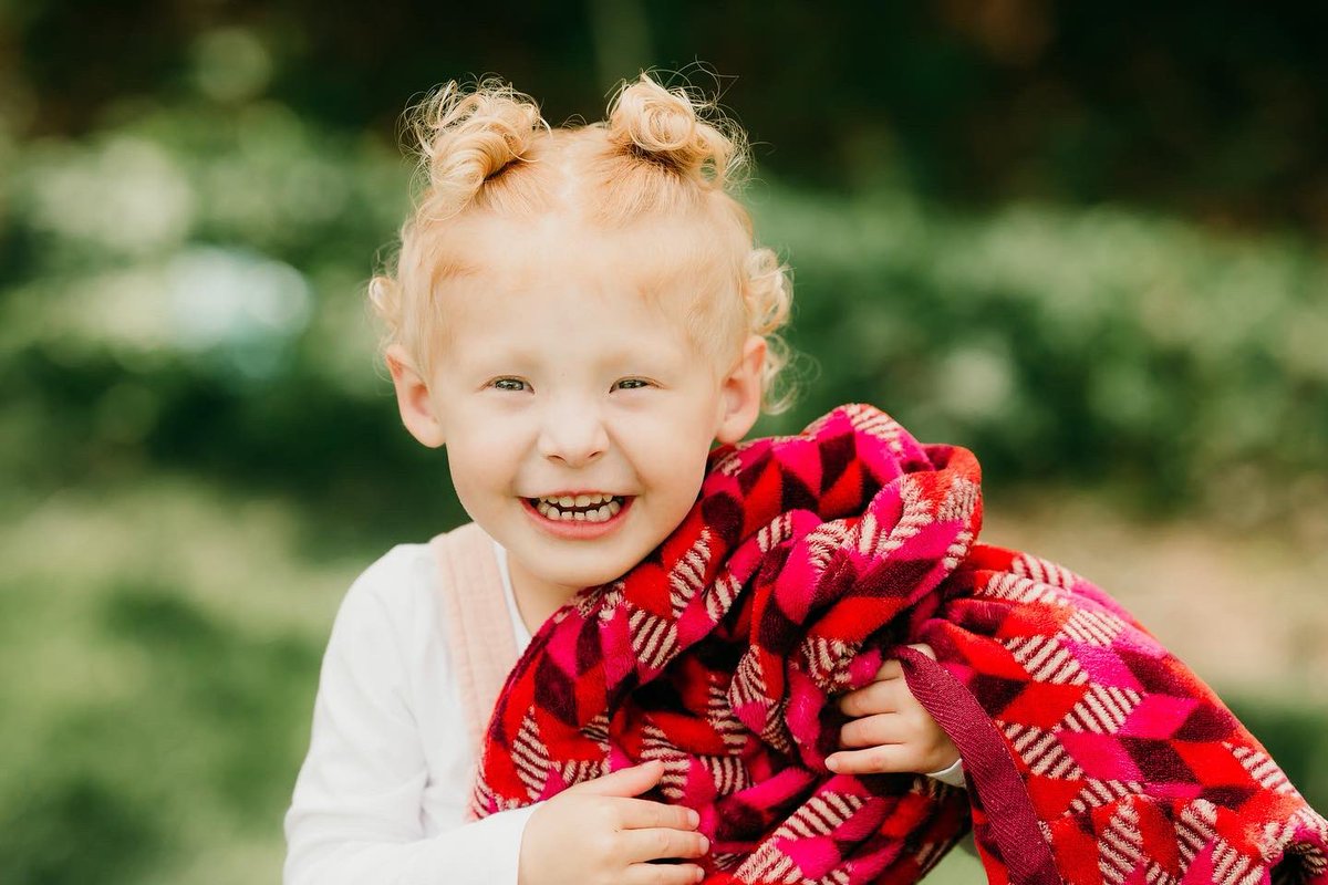 JustinETharp's tweet image. We’ve been poorly keeping a secret for nearly two years. For those of you who have yet to meet our beautiful, energetic, and loving little girl, we’d like to introduce to you, Emma Tharp!

Emma entered our home on September 25, 2020 and was adopted today, June 16, 2022!