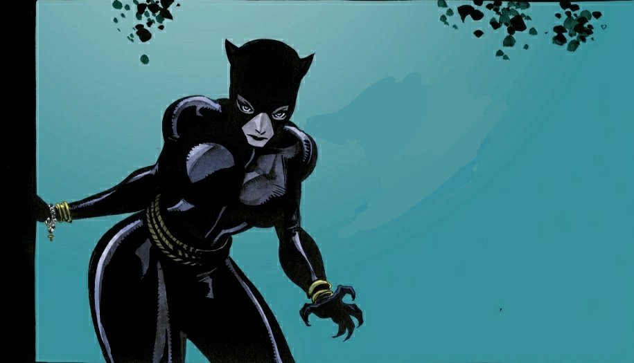 SelinaofGotham's tweet photo. Tim Sale has been such a great influence for creating a world with beauty and layers!!. He will always be one of the creators who reinvented catwoman's status in the comics..A huge loss for all of us and we pray for his peace and for him family in this difficult time❤️ https://t.co/bg607Y4kSw
