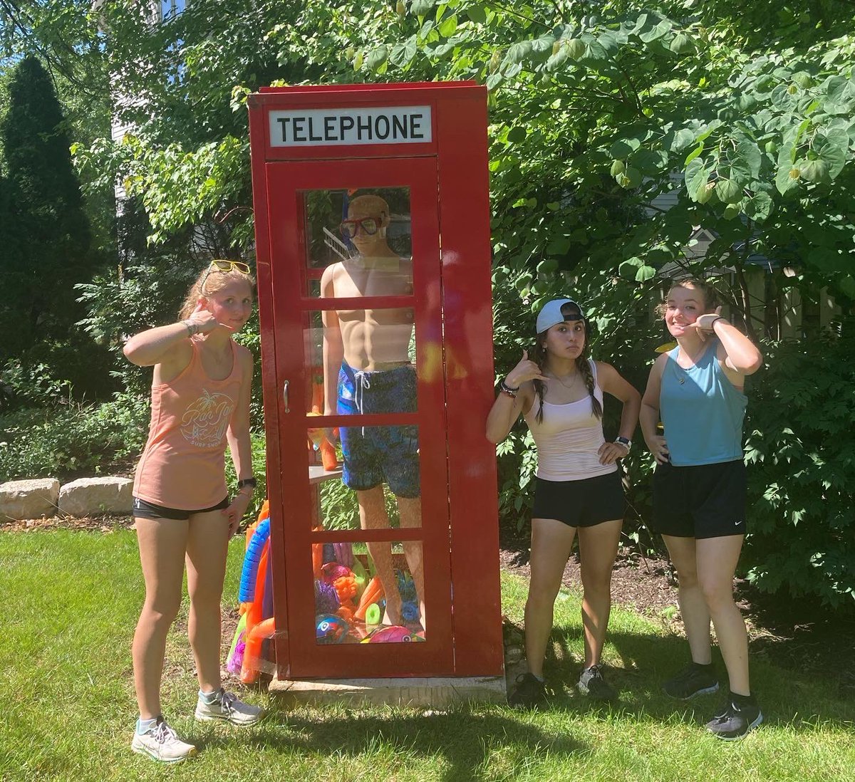 JWHSdistance's tweet photo. Always a blast on the Fox River Trail π¦#rungeneva #runstcharles #humptydumpty π³#heysugar π§ https://t.co/XsTSykdhil