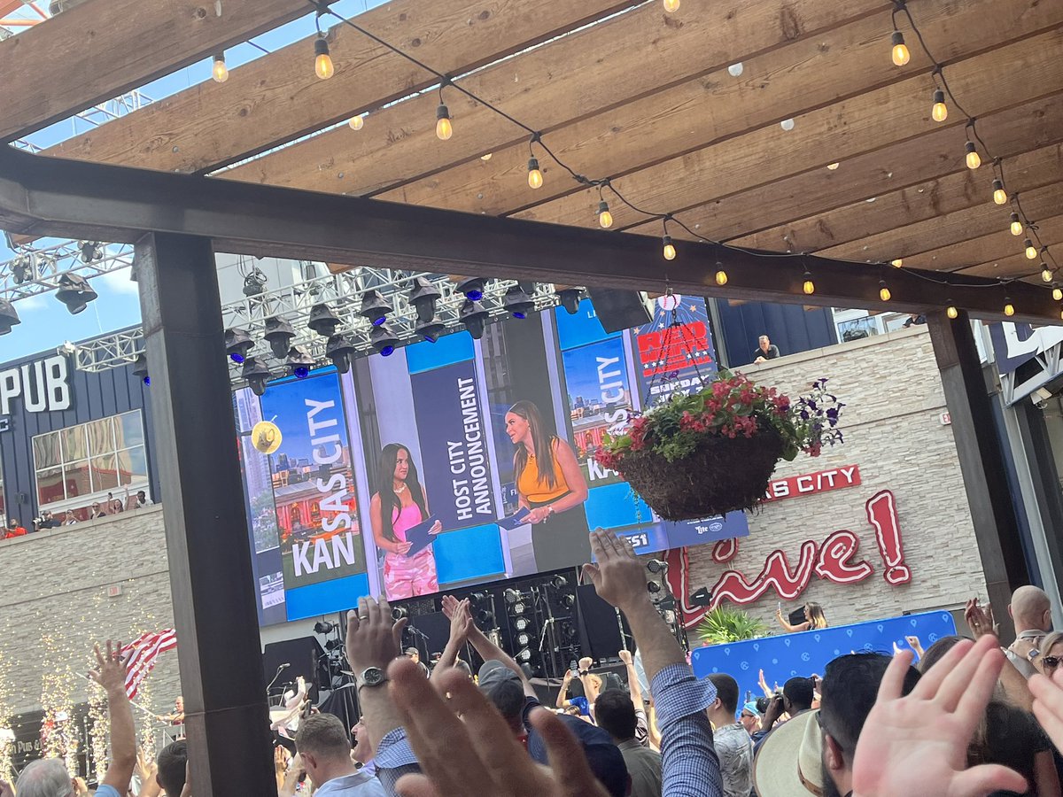 wesforkc tweet picture
