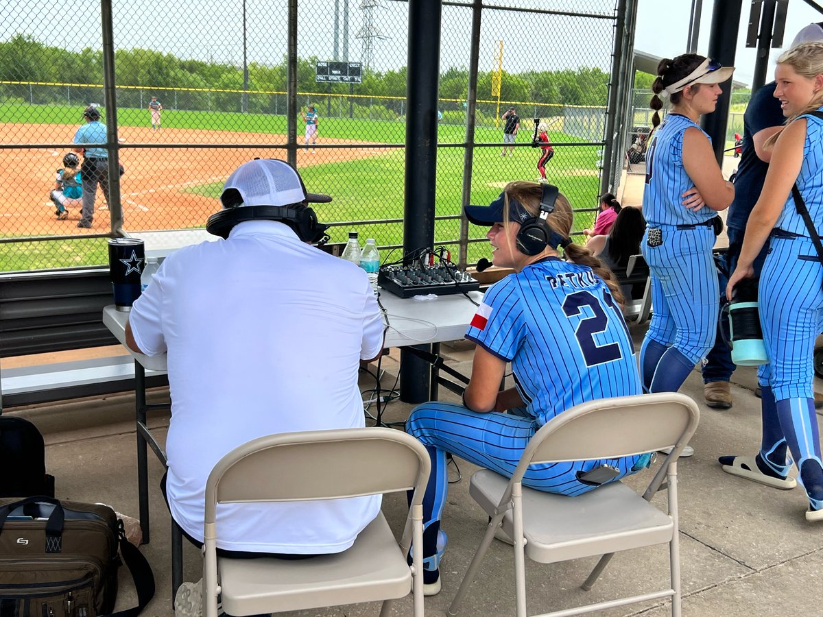 GoldHankins's tweet photo. Great start today going 2-0 in pool at the 2022 Glory Summer Shootout. Girls had a big day with the bats and played solid D. Huge shoutout to Paul Curtis & Chris Quinn (Play-byPlay) with 95.9 KCKL for broadcasting our games.
#IGNation @959KCKLFM @IHartFastpitch @Los_Stuff https://t.co/4J5ik5S2bh