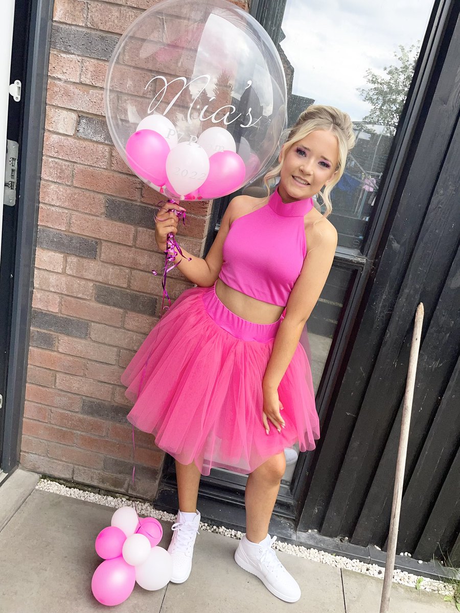 fernreaderX's tweet image. Primary 7 leavers disco 💃🏼 what a 7 years it’s been 🙌🏼 class of 2022 🥳❤️