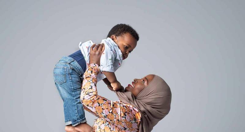 ottawalifers's tweet photo. Eight months pregnant, Joweria stepped off the airplane into a new country with two suitcases and a few dollars to her name. @upwithwomen helped her access career coaching and break the cycle of poverty.

👉 https://t.co/lVVtaheVI8

#UWW #UpWithWomen #Canada @methodproducts https://t.co/Urf0AFjqPR