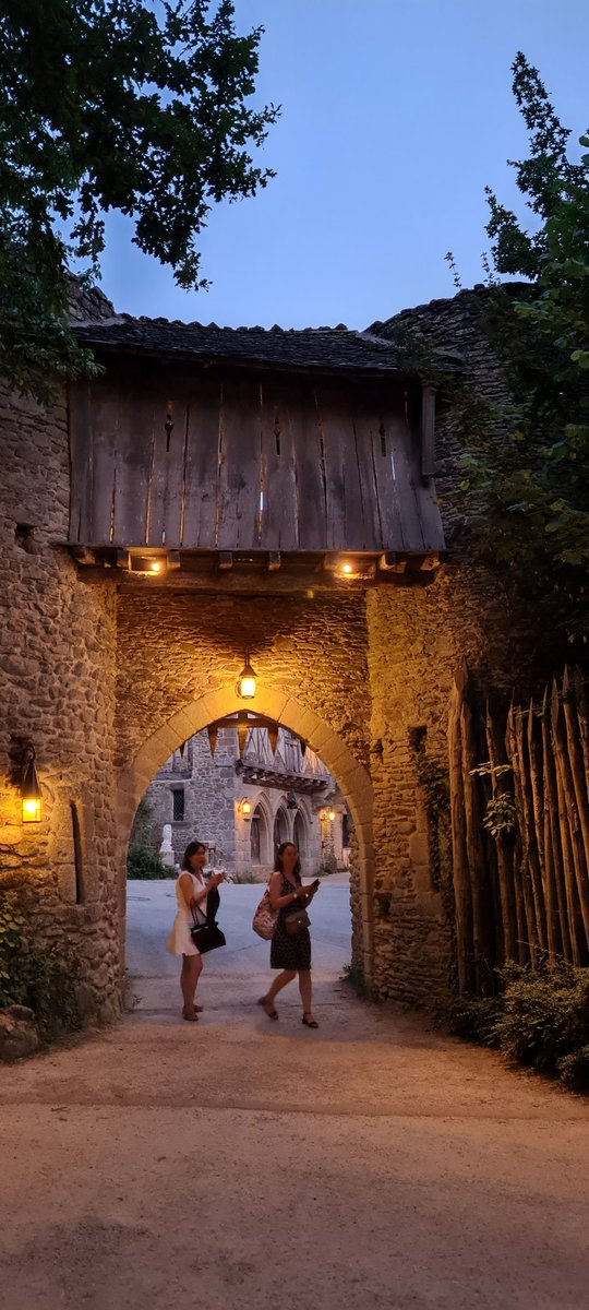 Instants privilégiés en nocturne <a href="/PuyduFou/">Puy du Fou</a>