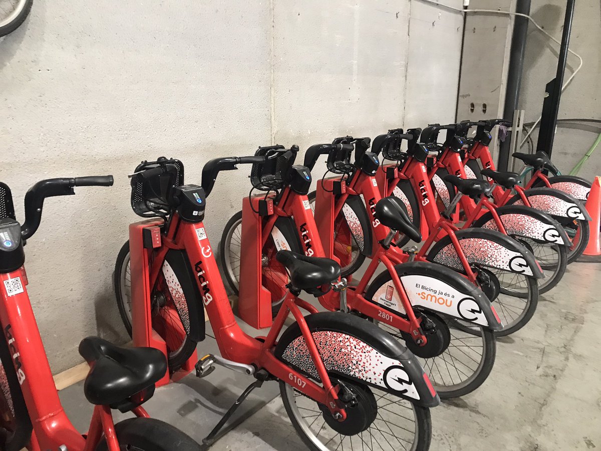 Bugep_'s tweet photo. Kavşak Projesi kapsamında Barselona'ya yapılan teknik ziyarette Barselona Paylaşımlı Bisiklet Kiralama sistemi “Bicing” sunumuna katıldık.
#barcelona #bicing #bicycle #AjuntamentdeBarcelona
#kavsakplatform #sürdürülebilirulaşım #bugep #bisiklet #biketowork https://t.co/aIVX5jcGJy