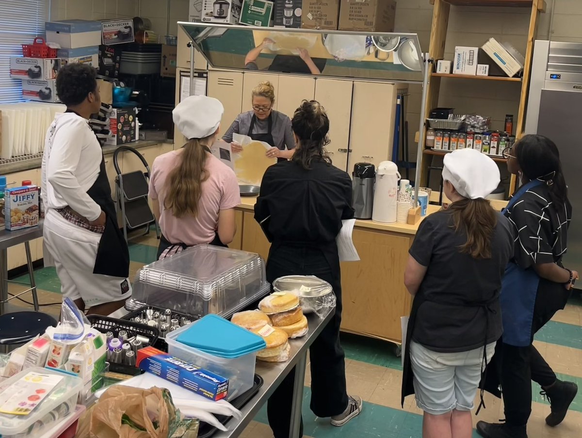 Robert Filter tweet media