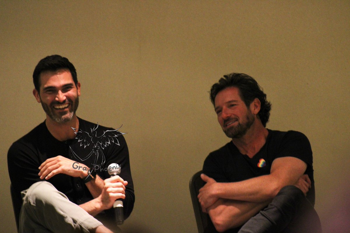 phoenixfire2912's tweet photo. Tyler Hoechlin and Ian Bowen
#GrayPhoenix #GrayPhoenixPhotography #HowlerCon #HowlerReunion2022 #TylerHoechlin #IanBohen https://t.co/UEla1bopjx
