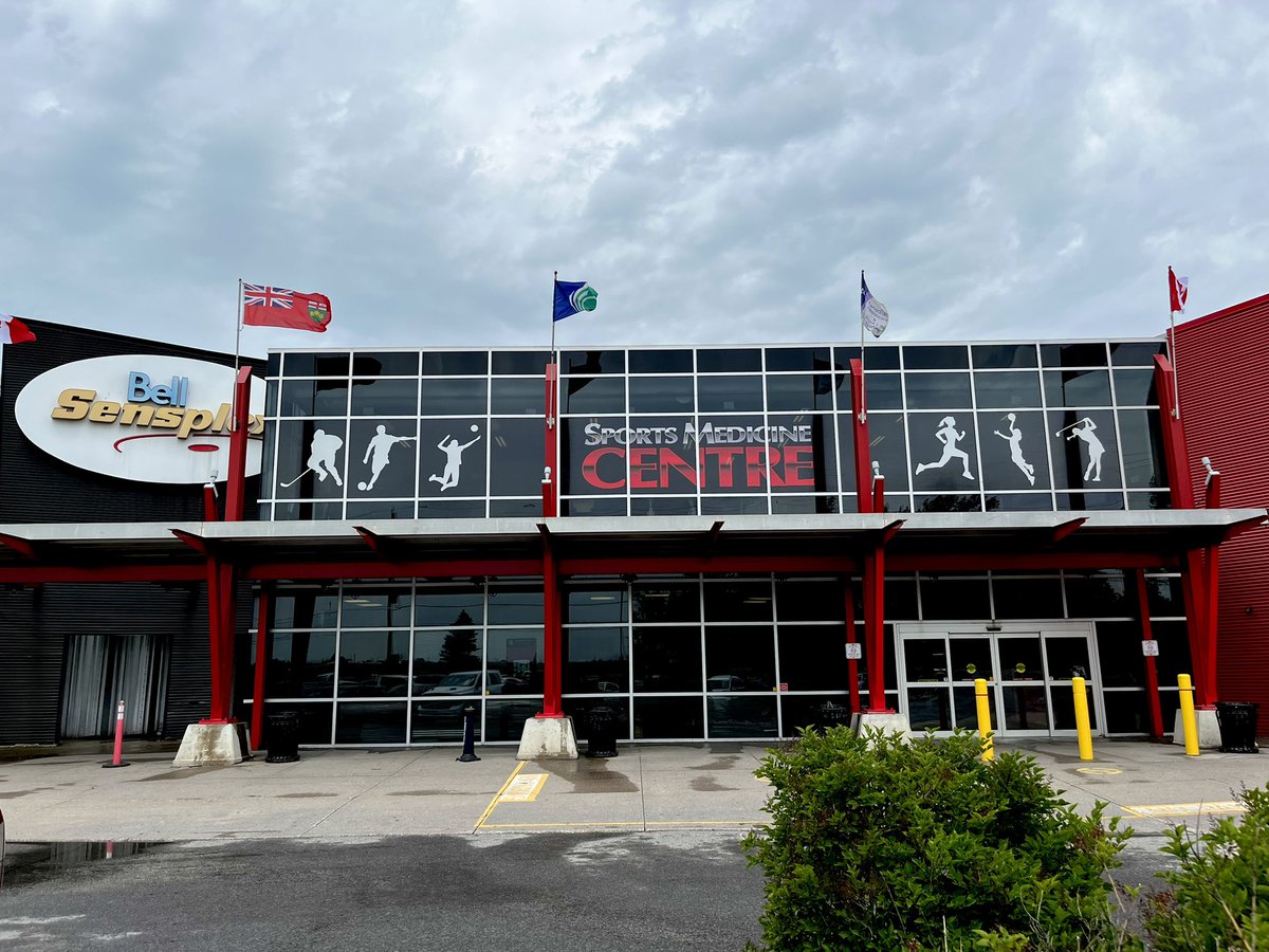 sm__centre's tweet photo. Next time you stop in at the @sensplex, take a look up and see our new graphic!
•
Contact us at:
(613) 591-3939
info@sportsmedicinecentre.ca
•
#sportsmedicinecentre #movement #stretch #exercise #rehab #physiotherapy #athletictherapy #massagetherapy #sportmedicine #kangatech https://t.co/XfRzYkUA5J