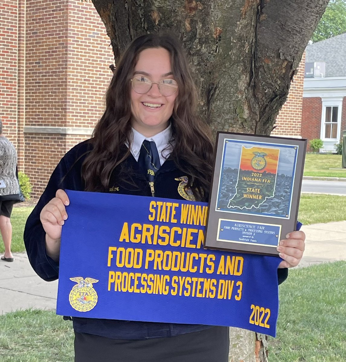 rushvilleffa1's tweet photo. Jenna Lawler is State Champion in 2 events!!!
State Champion Freshman Extemporaneous Public Speaking
State Champion Agriscience Food Science Division 3 https://t.co/yQYsgMRHEr