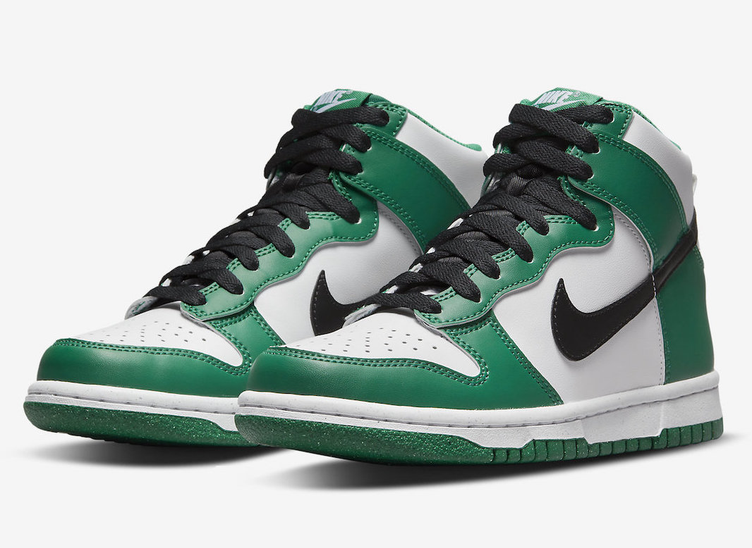 sneakermyth's tweet photo. ad: Nike Dunk High GS 'Celtics' Just Dropped On Pro Direct >> https://t.co/0gBn2pJY6G https://t.co/SO9H7RAY60