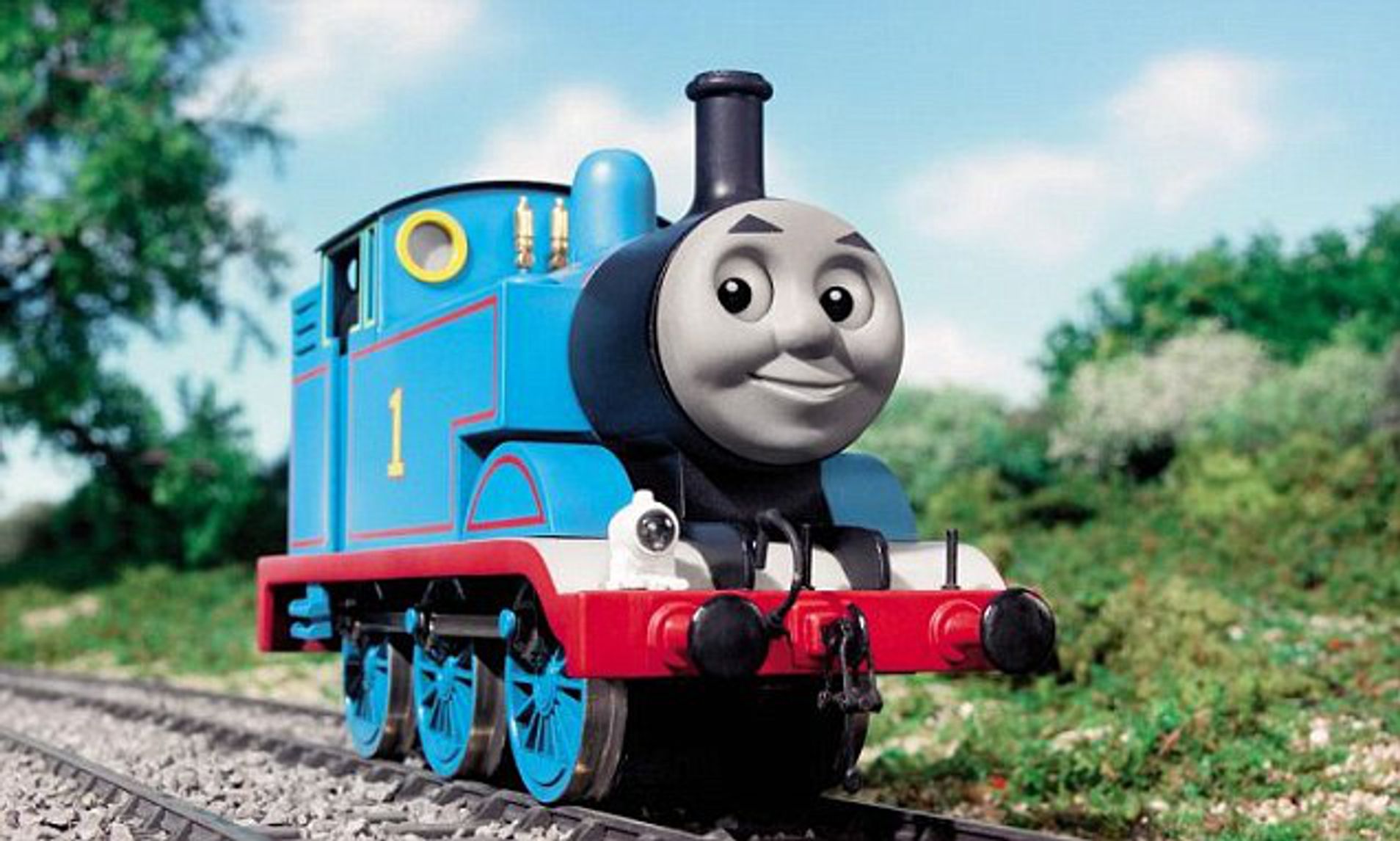  Same English Voice Actor (Joseph May)

¡Happy Birthday to   