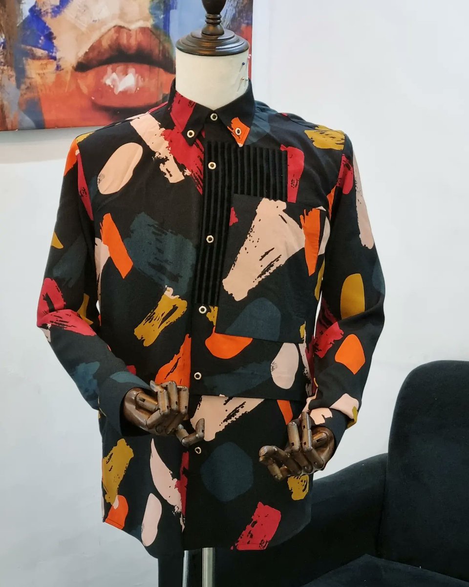 BradfordCole8's tweet photo. The weekend is almost upon us..
#proudlynigerian #9jafashion #bradfordcole #madein9ja #madein9jabrand #bradoriginal https://t.co/g5VuaKoht1
