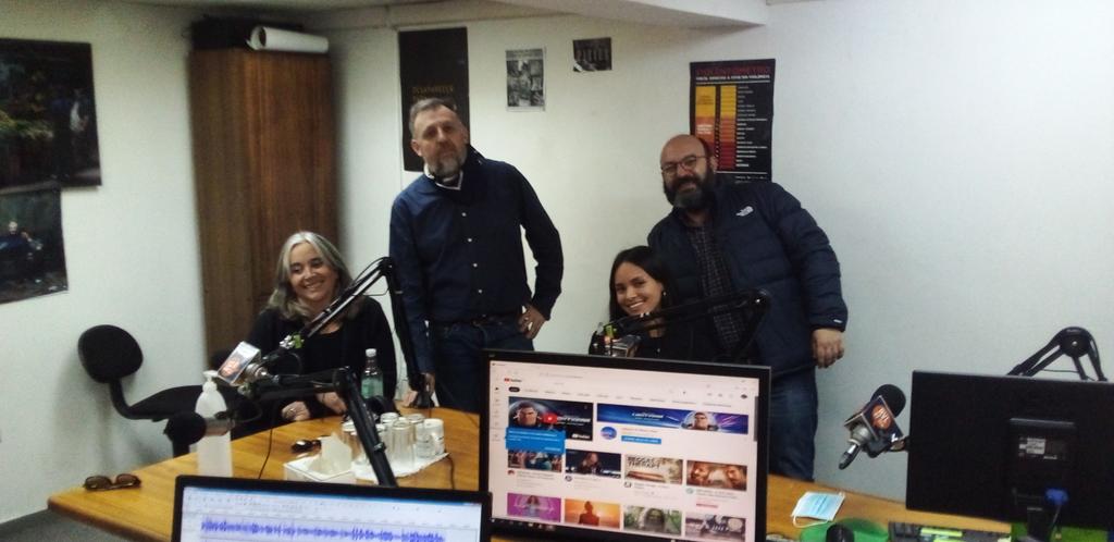 rvletelier's tweet photo. Región Pública: 4a. edición del programa de Administración Pública de @uvalpochile hoy analizan la Inflación #Rvl60 #973fm #Región https://t.co/trgsqG3qis https://t.co/Qizxob7II2