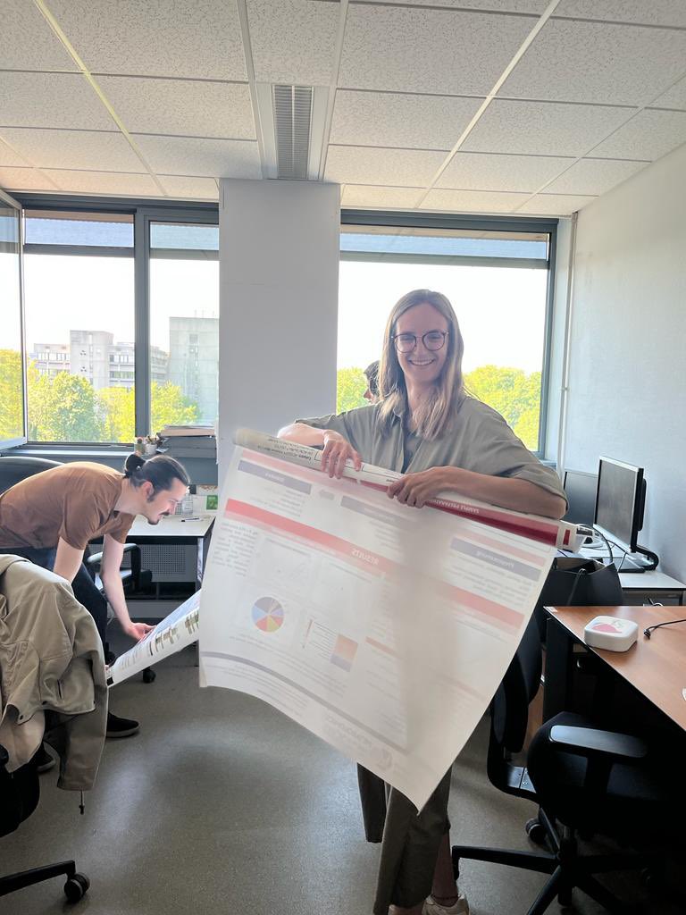 Poster packed ✅Ready for #metsoc2022 <a href="/MetabolomicsSoc/">Metabolomics Society</a>