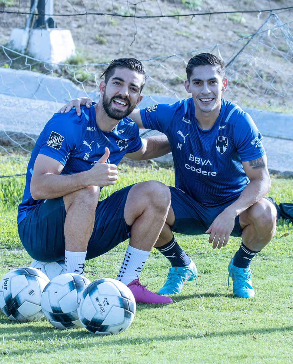 🏃🏻‍♂️| ¡Ya están de regreso! 🔙💥

Nuestros #RayadosEnSelección <a href="/Rpizarrot/">Rodolfo Pizarro</a> y <a href="/Erickg_14/">Erick Aguirre</a> vuelven para trabajar en nuestra #PretemporadaRayada 🤘🏼⚽

#ArribaElMonterrey 🇫🇮