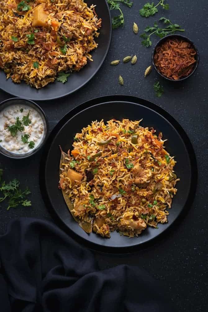 viral_mem3's tweet photo. Biryani.                Or              Me? https://t.co/sukJfqST6L
