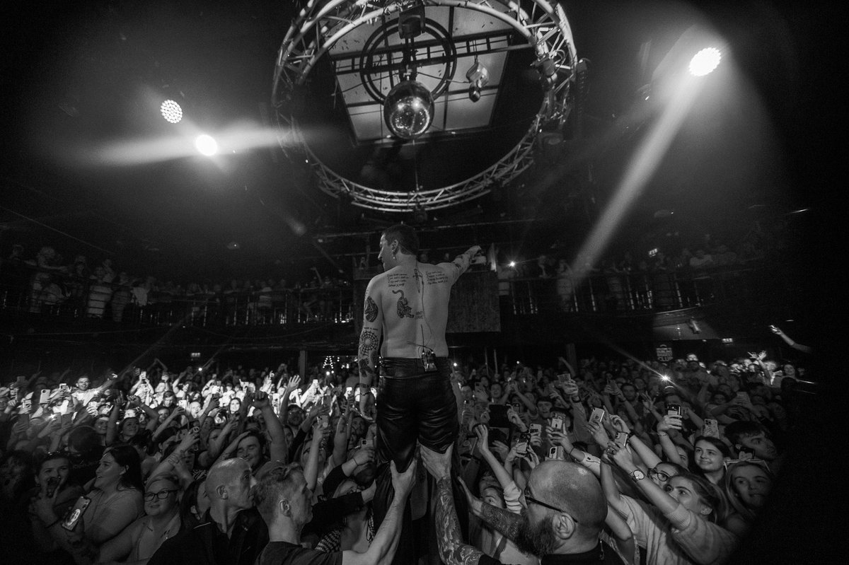 picturethis's tweet photo. Thank you for last night. We are well and truly warmed up and ready for the weekend ❤️ https://t.co/i18x1zdRTc