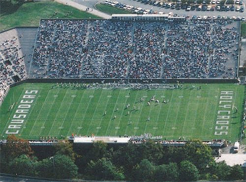 After a great conversation with <a href="/CoachVaganek/">Brian Vaganek</a>, I am truly blessed to have earned my first D1 scholarship offer to <a href="/HCrossFB/">Holy Cross Football</a>! Go Crusaders! ⚔️✝️ <a href="/coachdc34/">Drew Canan</a> <a href="/Coach_Smith61/">Coach Chris Smith</a> <a href="/jsmithers33/">Joshua Smithers</a> <a href="/RamsRhsFootball/">Riverview Football</a>