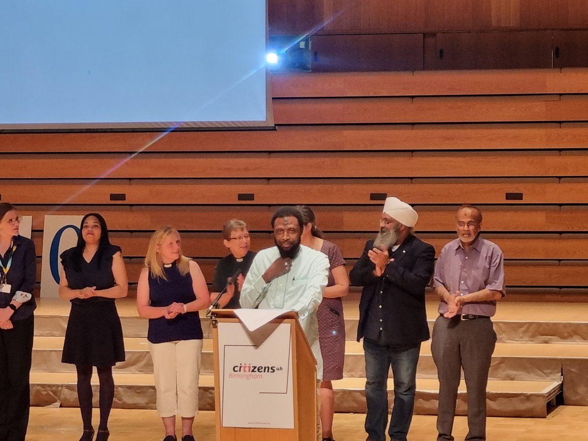 PreetpalC's tweet photo. Today, @CitizensUKBham holds their Commonwealth Games Legacy Assembly. Find out what it looks like when communities organise together and ensure those in power are held to account on issues around housing, work &amp; safety 👇 https://t.co/mVktlixLU3