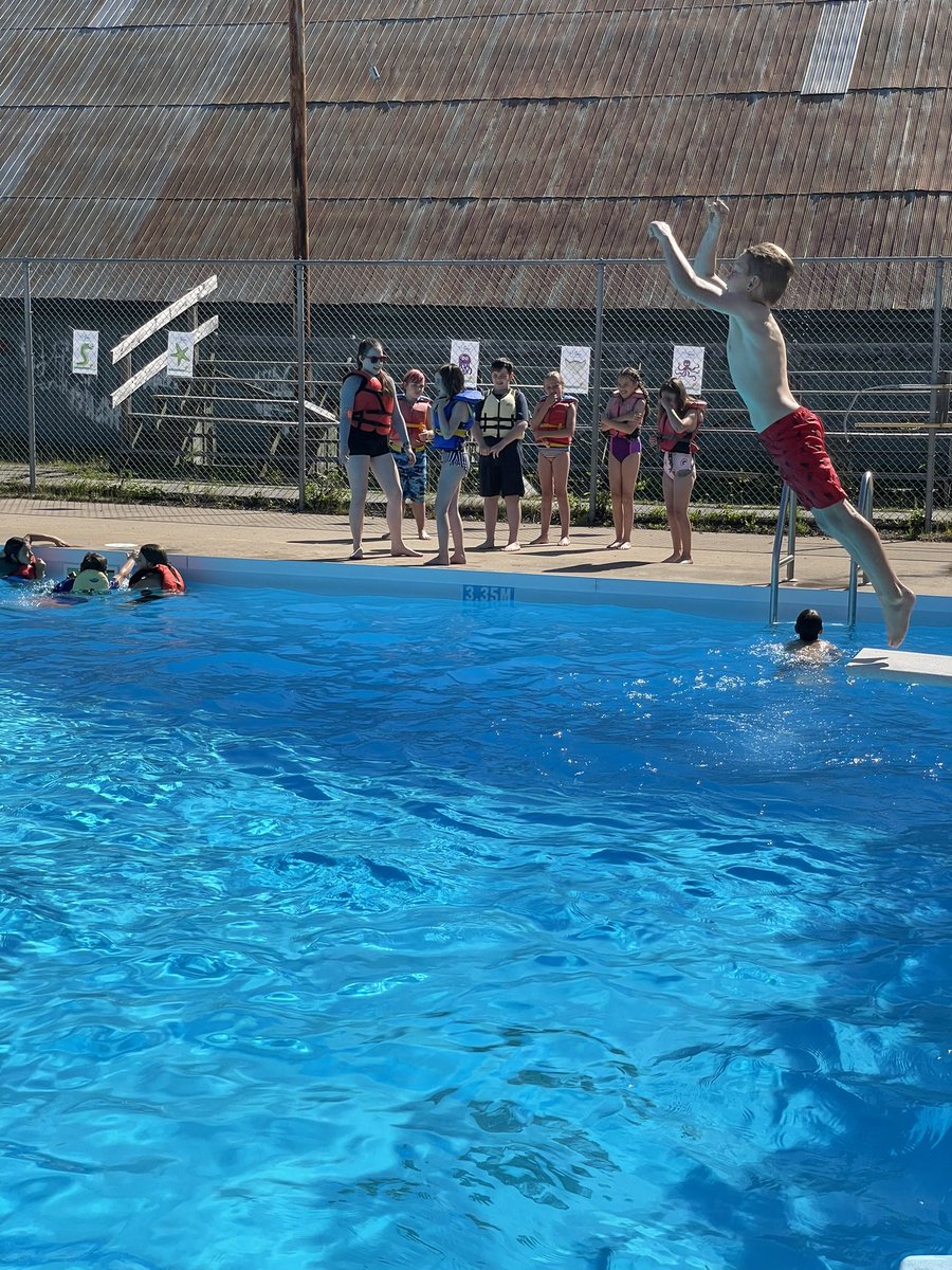 Mrs. Boyd tweet media