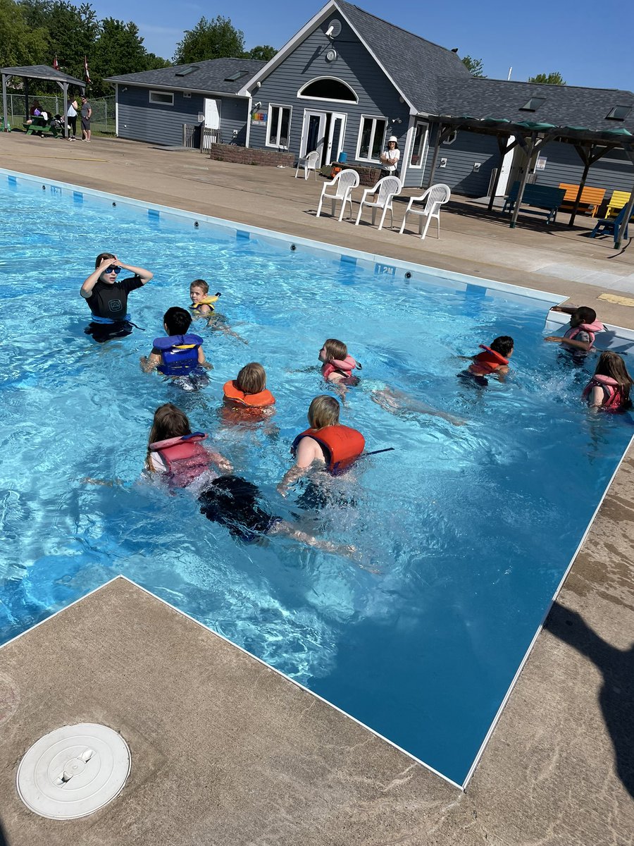 Mrs. Boyd tweet media