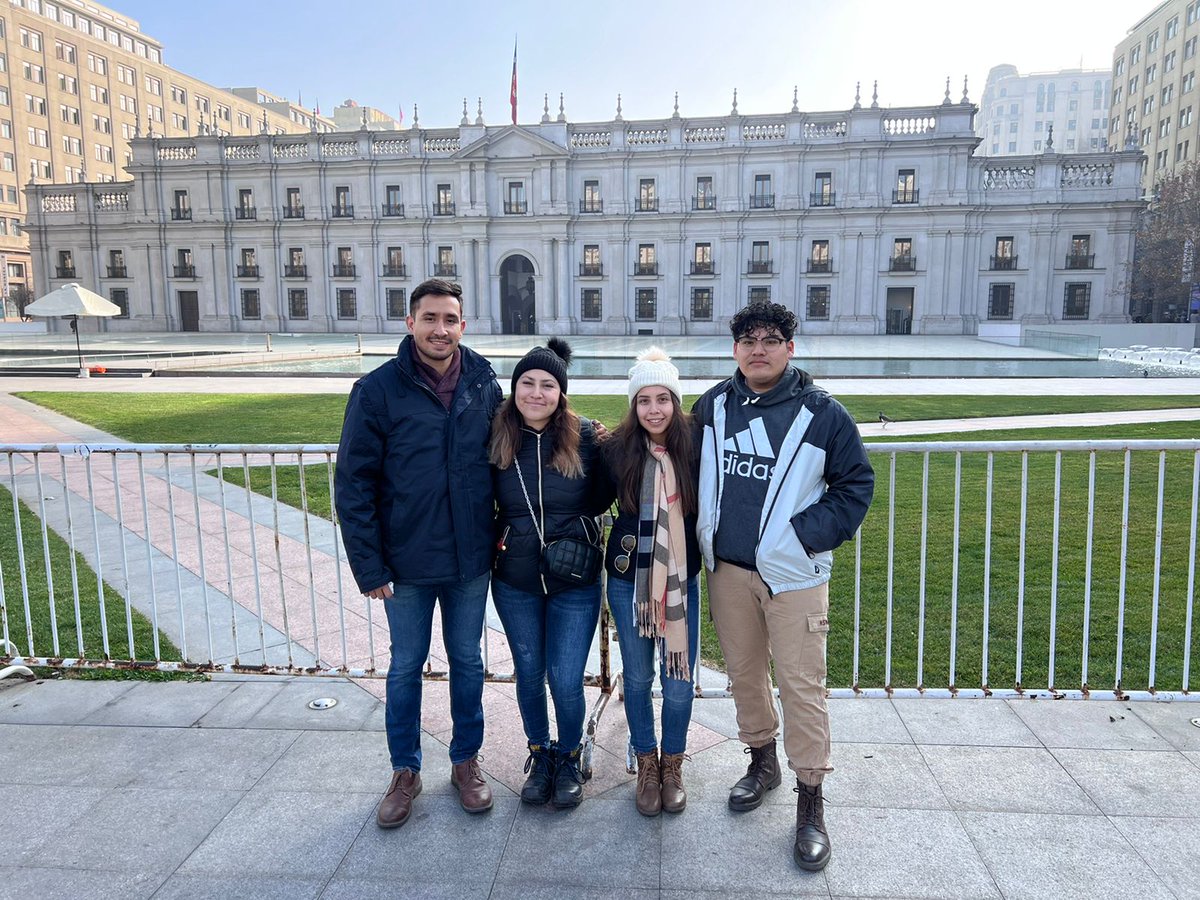 ClusterDeSonora's tweet photo. El equipo ganador del primer #HackatónMinero "Friends & Mates" de @lasallenoroeste desde Santiago de Chile en la capacitación de inteligencia artificial por parte de #AltumLab 🏆
Consulta las bases para la 2da edición: https://t.co/HON4mDIDnJ
Regístrate: https://t.co/HaSbAqtcQz https://t.co/2iJo9VmtqM