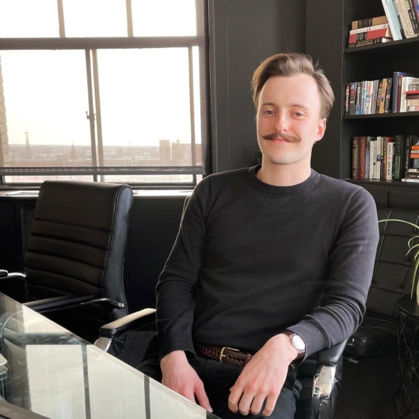 New on the Blog: Community Organizer Liam O'Brien shares how making some less than conventional decisions led him to founding a video production company and job opportunities in Brazil - all before graduating from college: radiusco.work/blog/lessons-l…