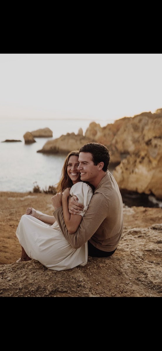 Ferris_matt's tweet photo. I don’t ask for much…but my future wife has her bachelorette party this weekend. 

If you would be interested in buying her a drink, feel free to send a Venmo! 

@BachandBarbie https://t.co/56oPCqSwe2