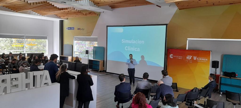 InnpulsaCol's tweet photo. #EstrategiaSectorial⚕️| Muchas gracias a Diana Hernández de #Diana55, Fabián Muñoz de @pill_vox, José Muñoz de #Kimed, Amadeus Uribe de #Innhealth y Christian Navarro de @mednnova por hacer parte de este ejercicio de #pitch y contribuir al fortalecimiento del sector salud en 🇨🇴. https://t.co/uiV4hxXouM