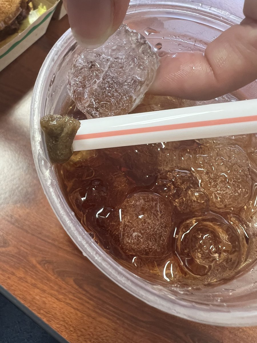 newmoonrays60's tweet photo. Ok @McDonalds on Hwy 182 in Columbus, MS…what in the world is floating around in my sweet tea?!?! 🤢 https://t.co/3EXDNnK8si