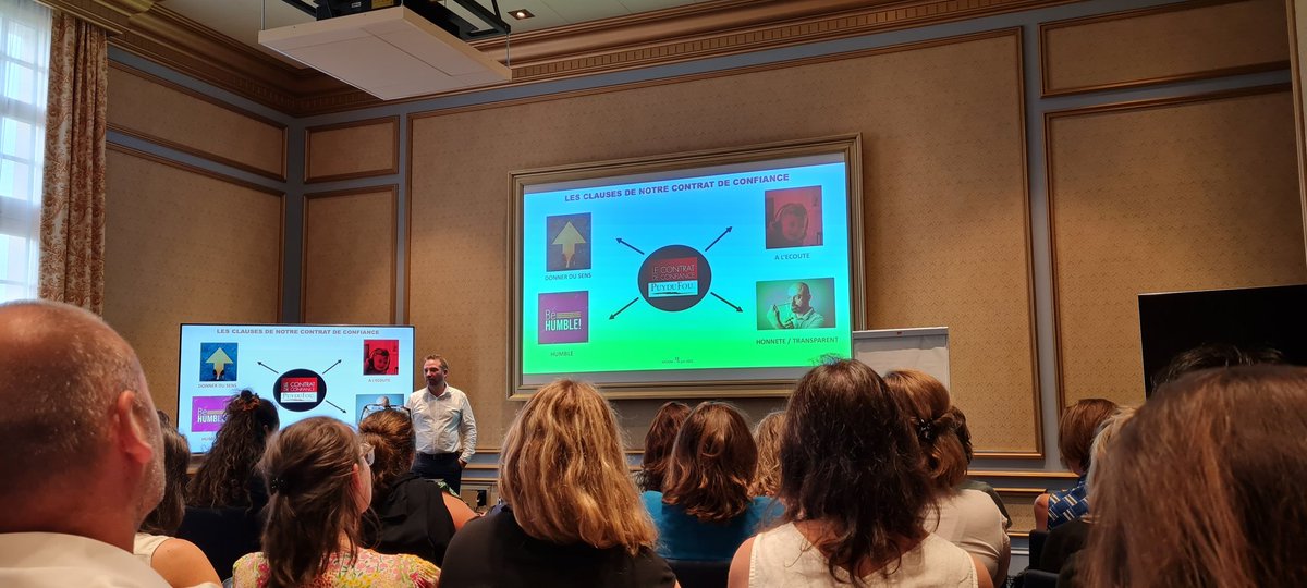 En direct <a href="/PuyduFou/">Puy du Fou</a> <a href="/MarolleauG/">Marolleau Guillaume</a> conférence très inspirante 💥