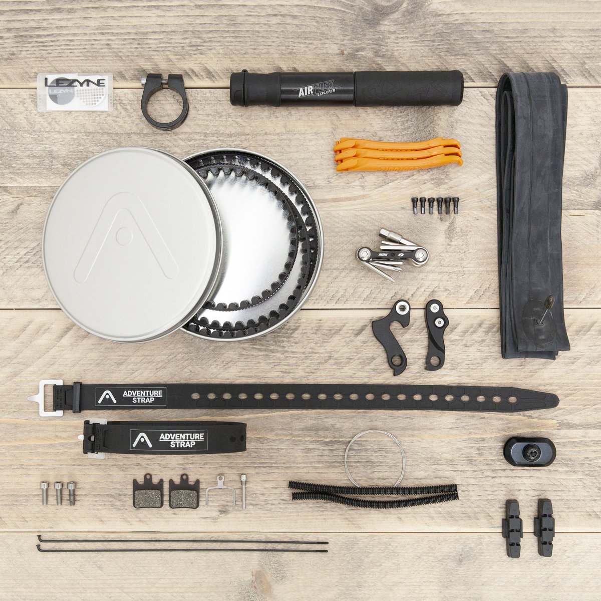 Binnenkort op fietsvakantie? Vergeet dan deze reserveonderdelen niet: 

#santosbikesnl #fietsvakantie #fietstocht #fietsreis #fietstocht #vakantiefiets #fietsonderdelen #fietsreparatie #vakantievoorbereiding #reserveonderdelen #bicycletravel #cycletouring #bicycletouring